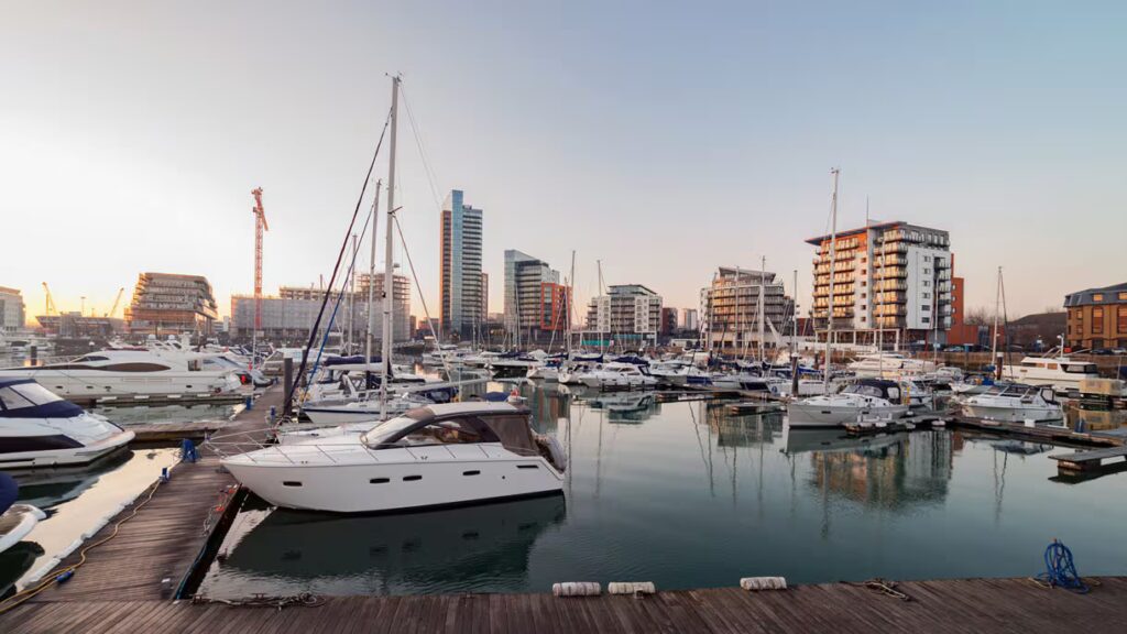 1 Southampton London England Ocean Village Marina 1 16x9