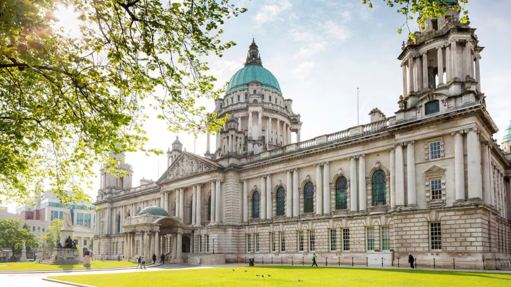 6 Belfast Ireland City Hall Donegall Square 2 16x9